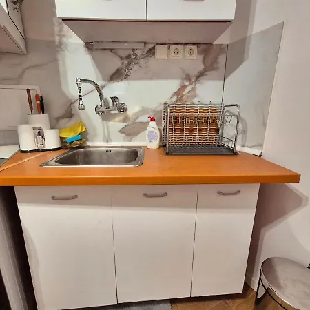 Botev's Finest 3br Appartement